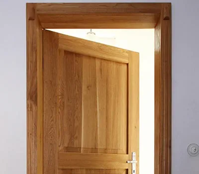 Pro stabilní spoje dřevěných rámů pracujte s DOMINO XL