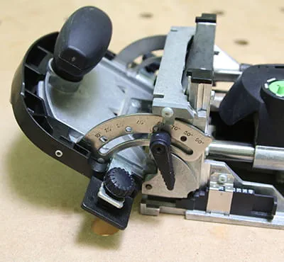 Nastavení úhlu řezu