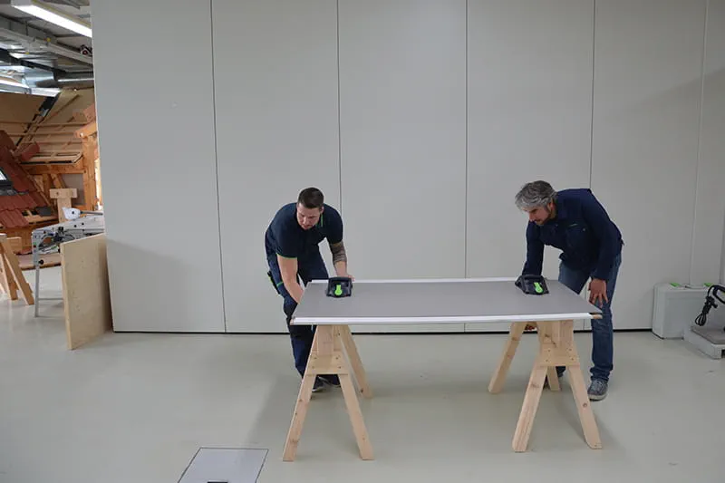 Přemisťování velkoformátových dlaždic