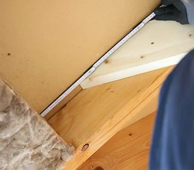 Změřte zbývající rozměr ke kleštině.