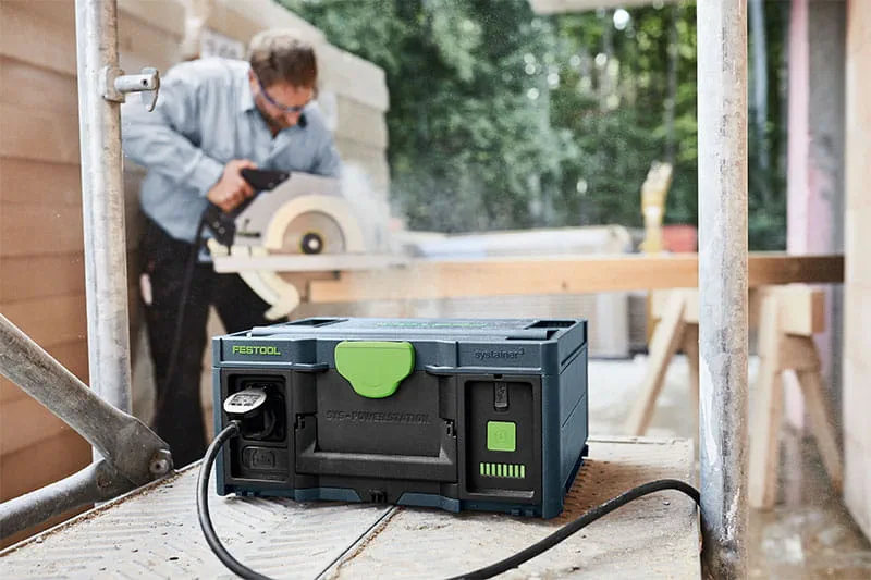 Nová SYS-PowerStation při použití na stavbě. 